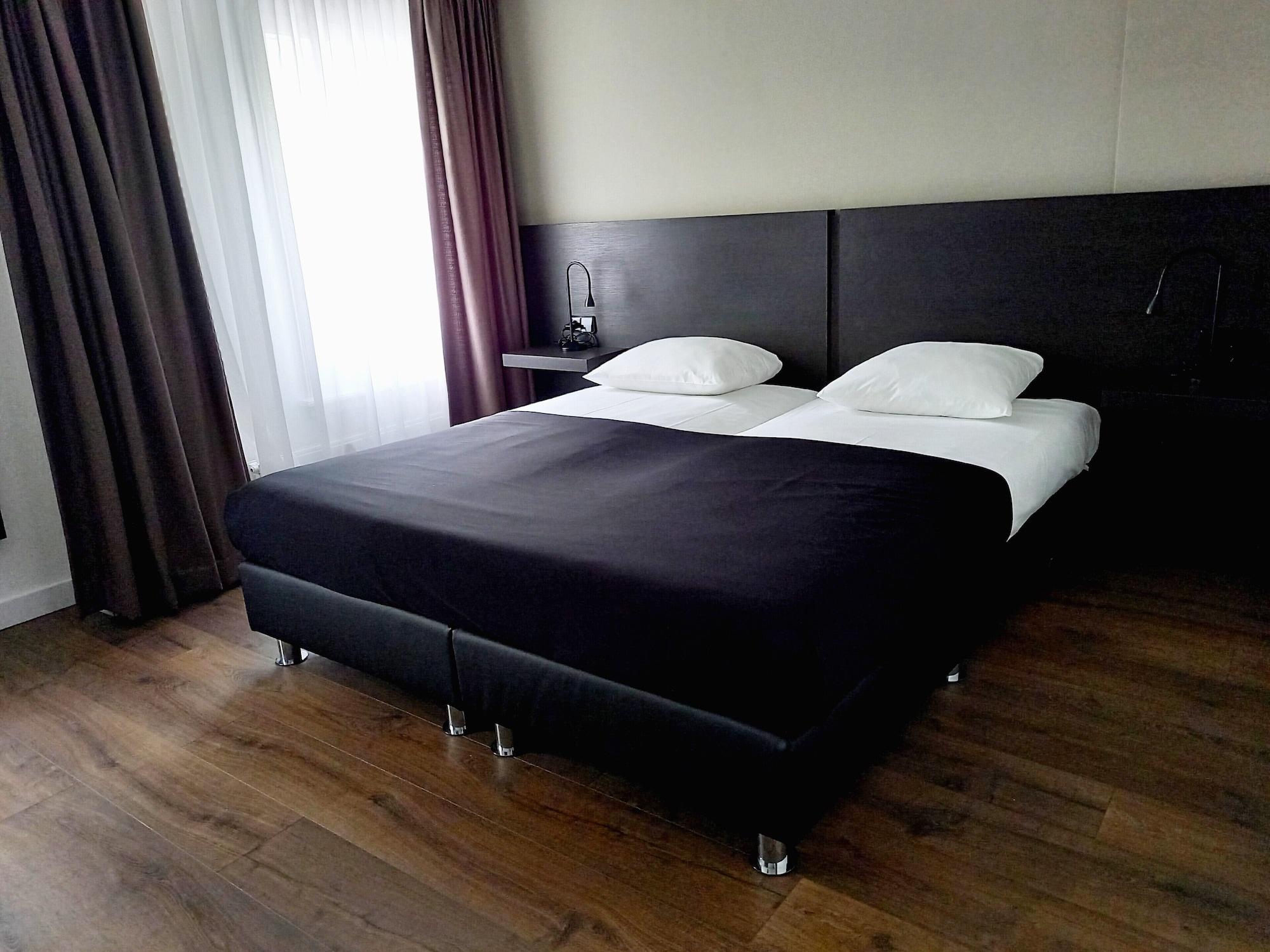 City Hotel Berg-op-Zoom Extérieur photo