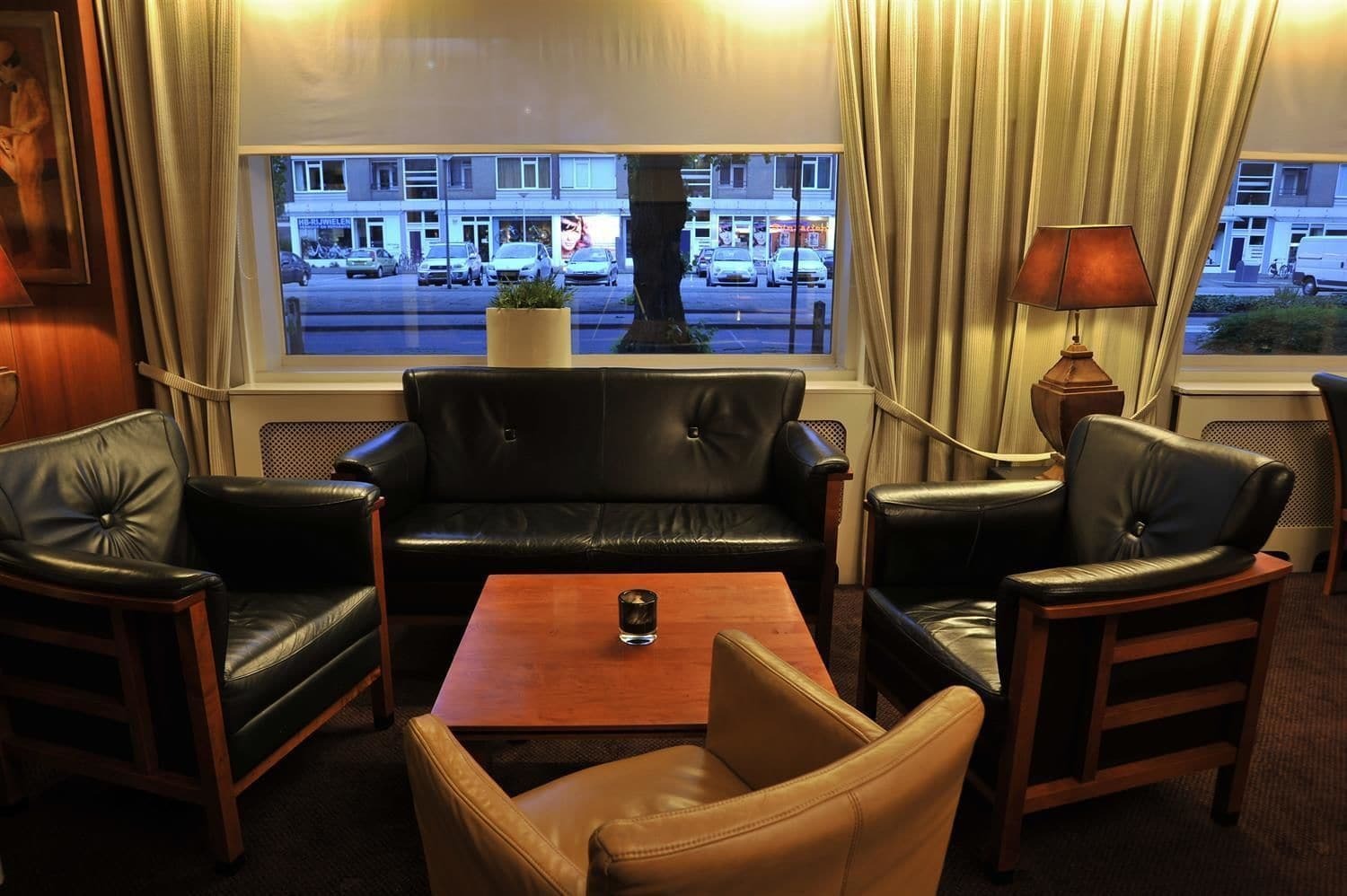 City Hotel Berg-op-Zoom Extérieur photo