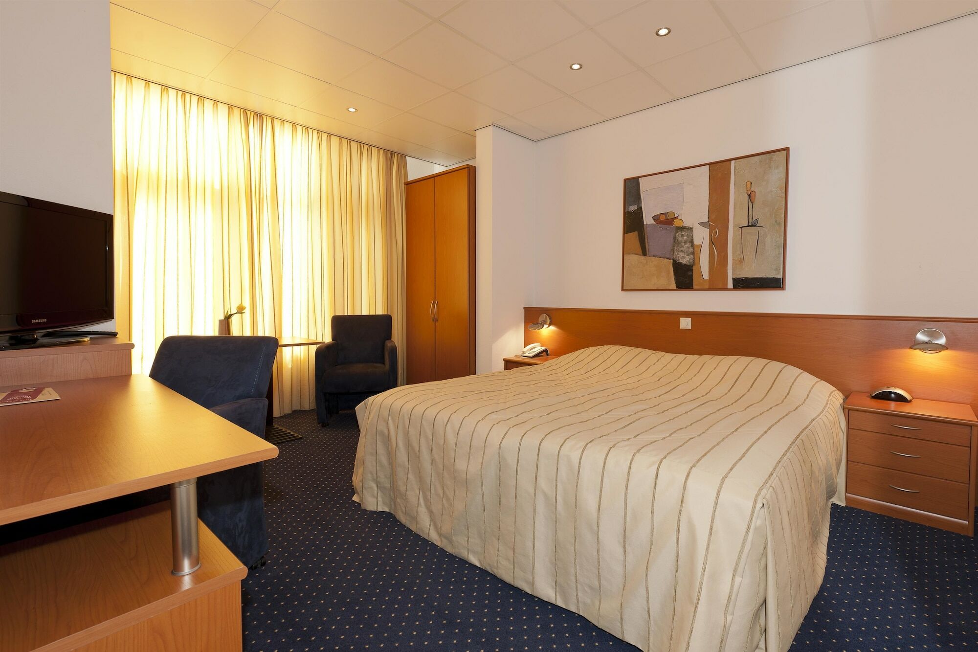 City Hotel Berg-op-Zoom Extérieur photo