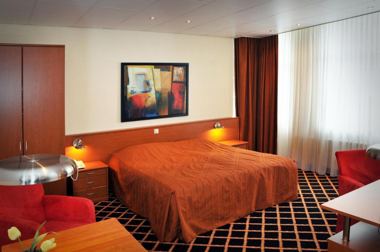 City Hotel Berg-op-Zoom Extérieur photo